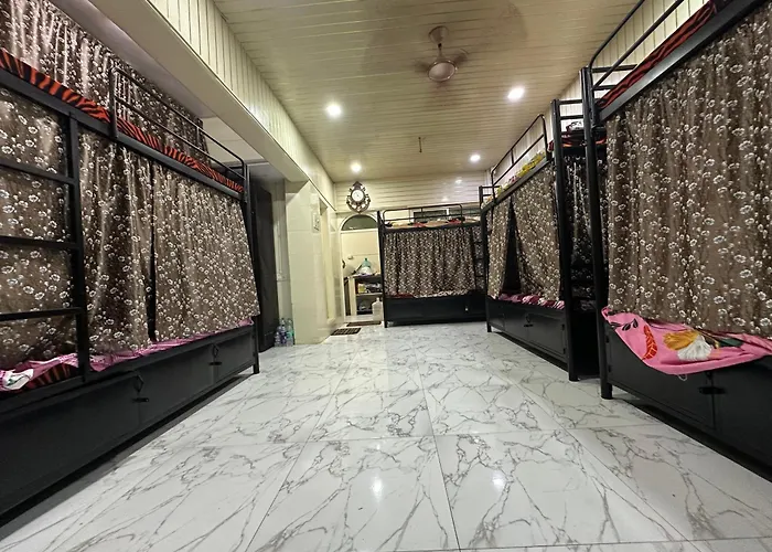 Balaji Guest House