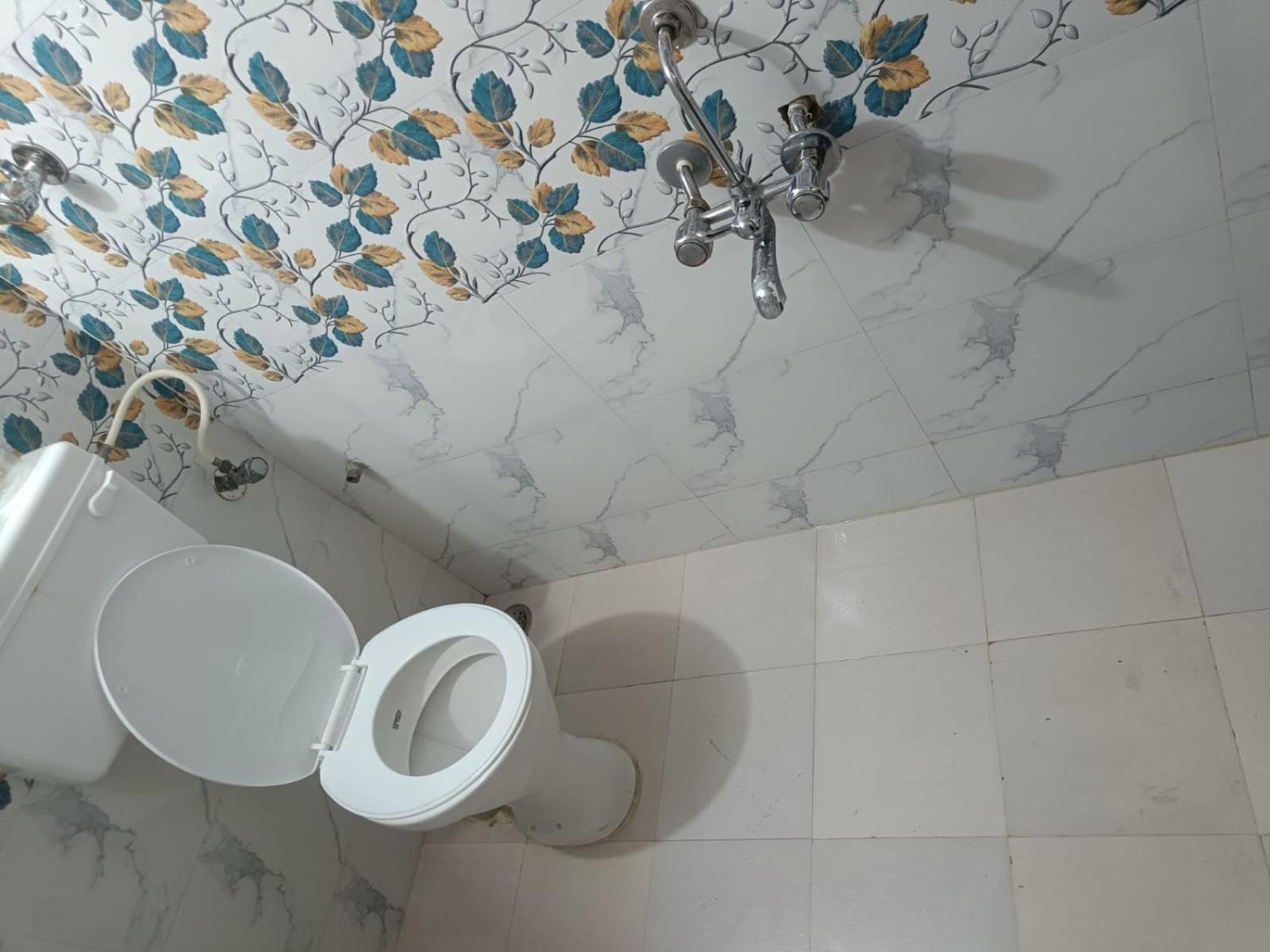 Balaji Hostel Bombaj